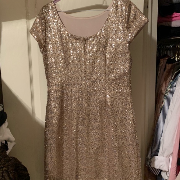 Cute sparkly gold dress - Picture 2 of 2